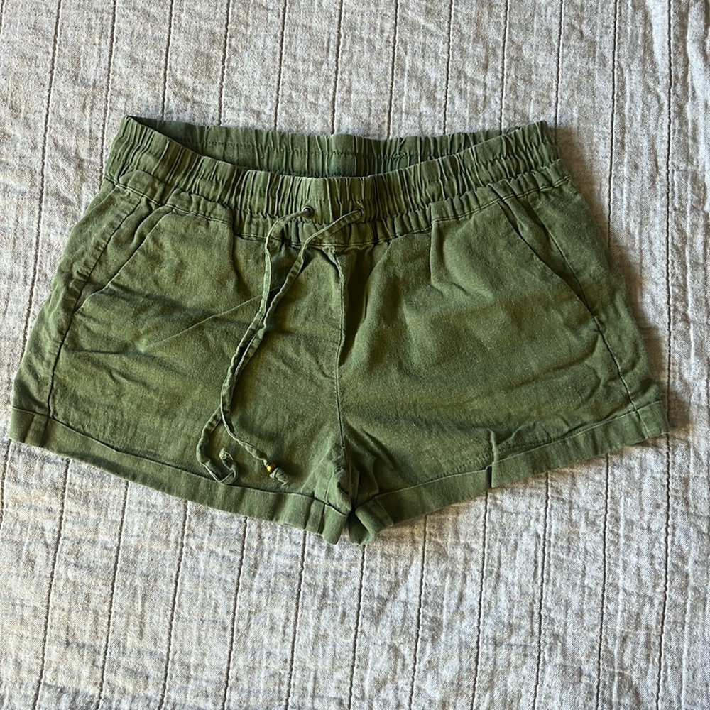 Green linen shorts